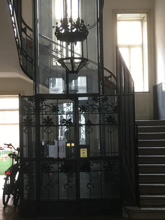 Chichilli Hostel Wien Ngoại thất bức ảnh