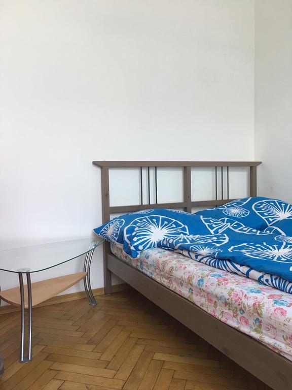 Chichilli Hostel Wien Ngoại thất bức ảnh